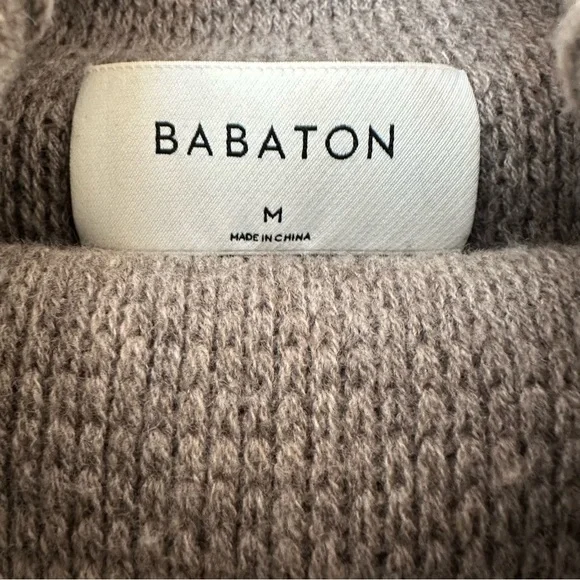 Aritzia Babaton Women’s Mika Sweater Funnel Neck Wool
Cashmere Medium - Picture 8 of 13